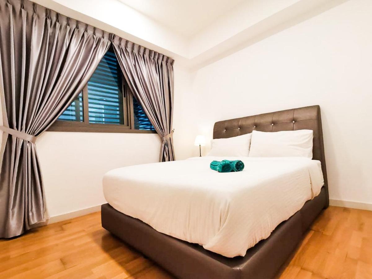 Iskandar Residences 3 Bedroom 누사자야 외부 사진