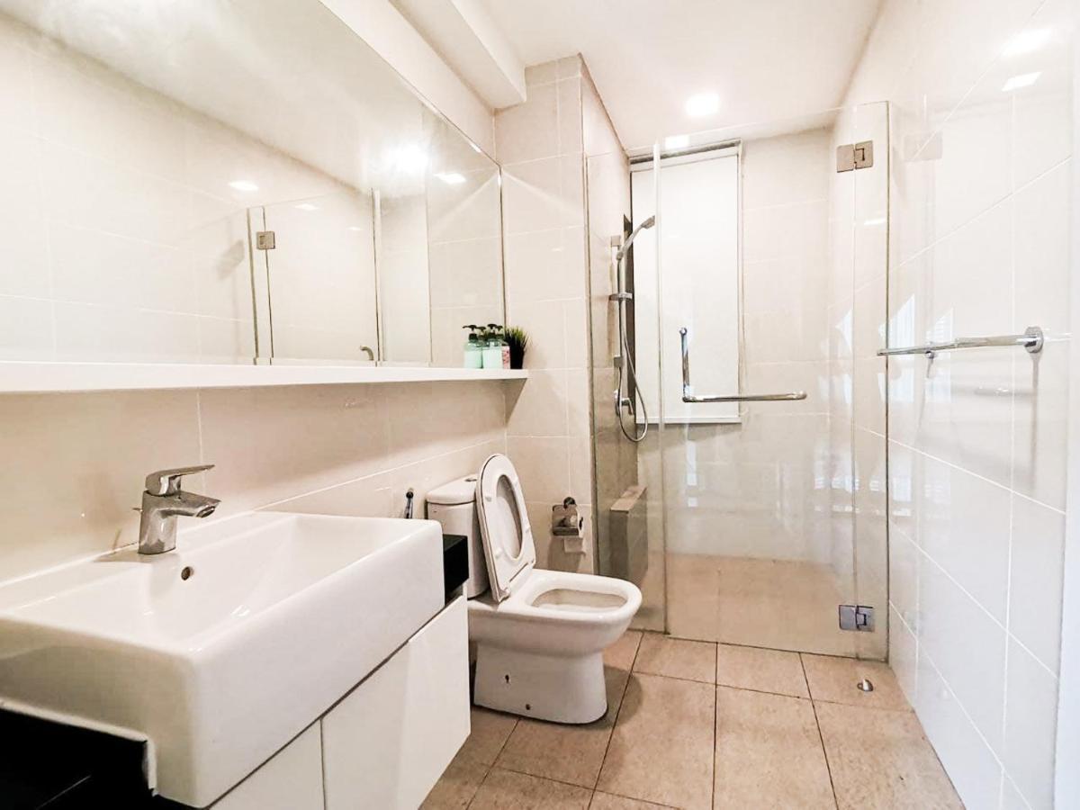 Iskandar Residences 3 Bedroom 누사자야 외부 사진