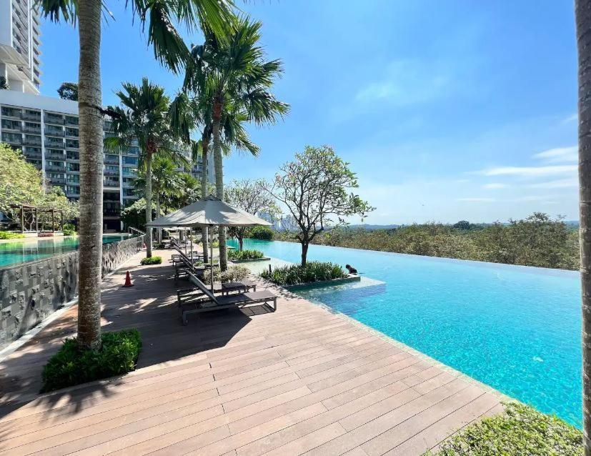 Iskandar Residences 3 Bedroom 누사자야 외부 사진