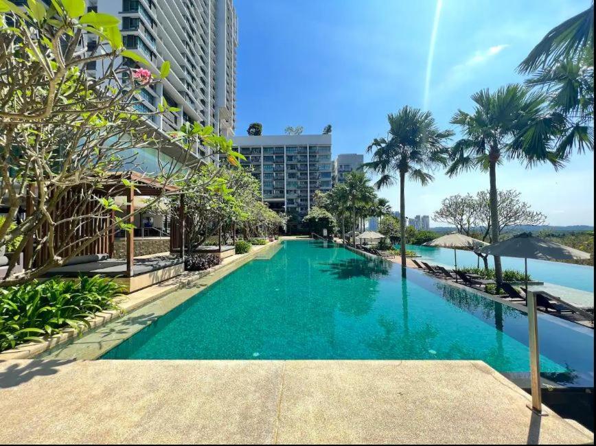 Iskandar Residences 3 Bedroom 누사자야 외부 사진
