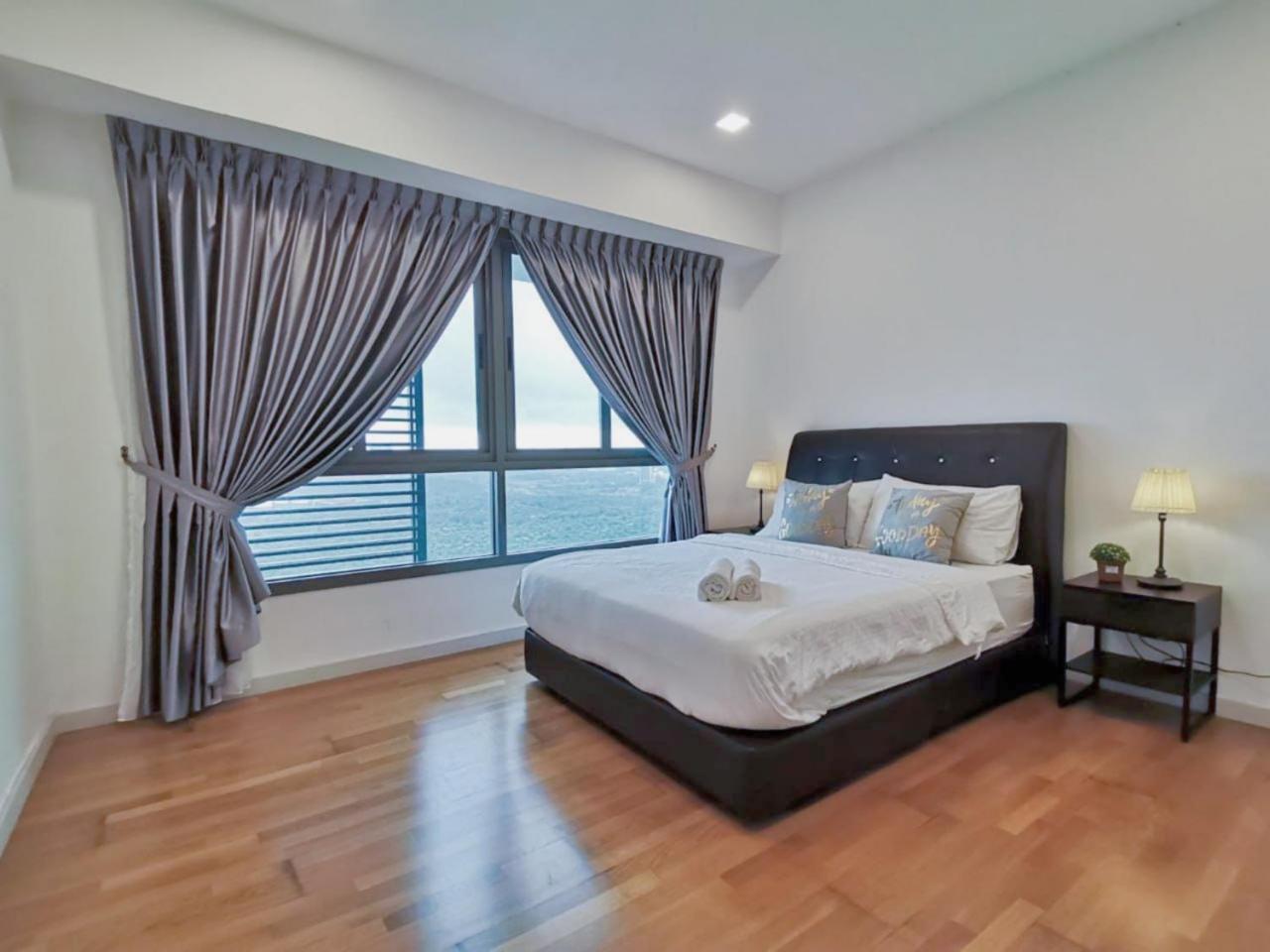 Iskandar Residences 3 Bedroom 누사자야 외부 사진